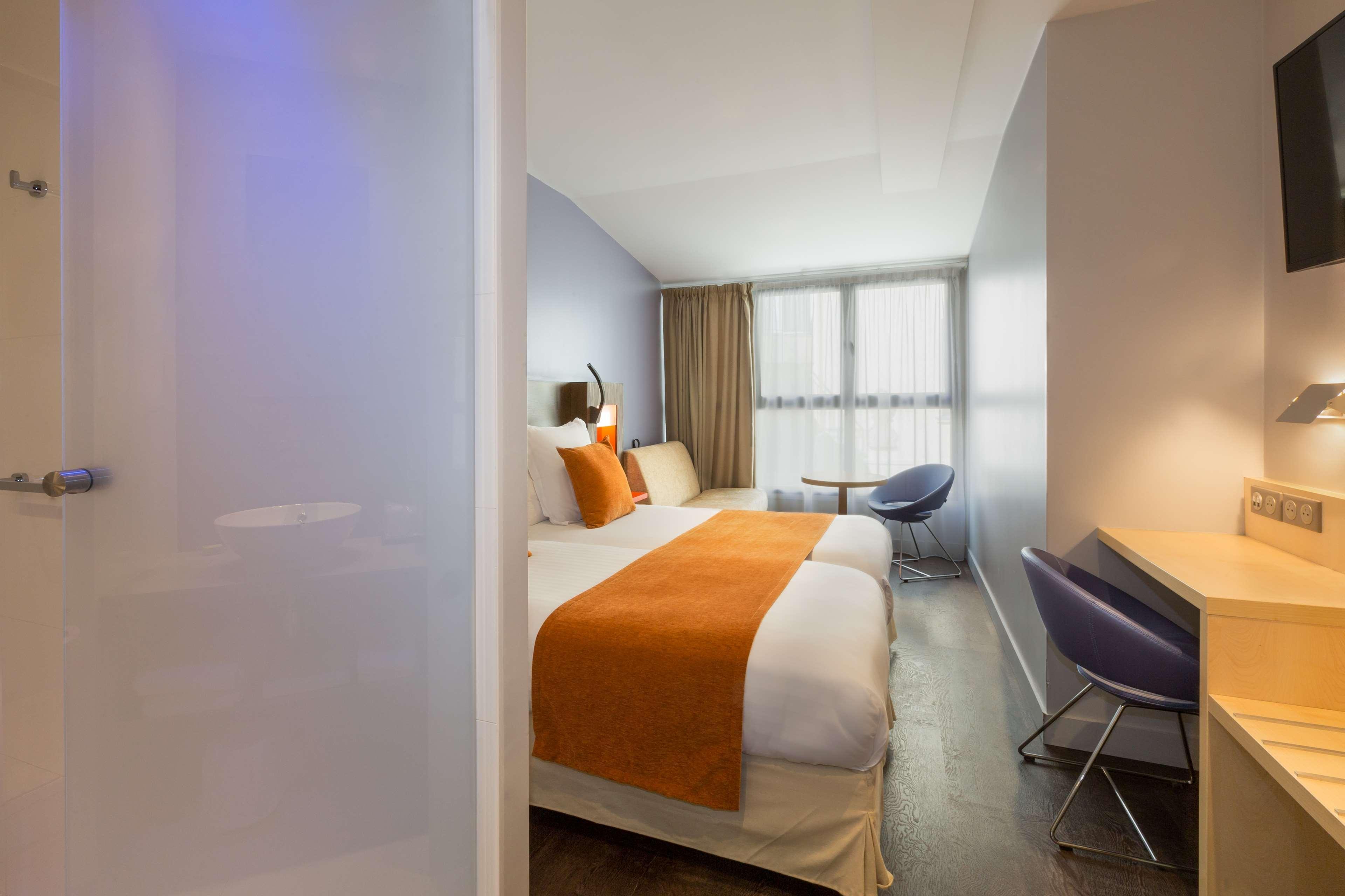 Western Seine West 3*