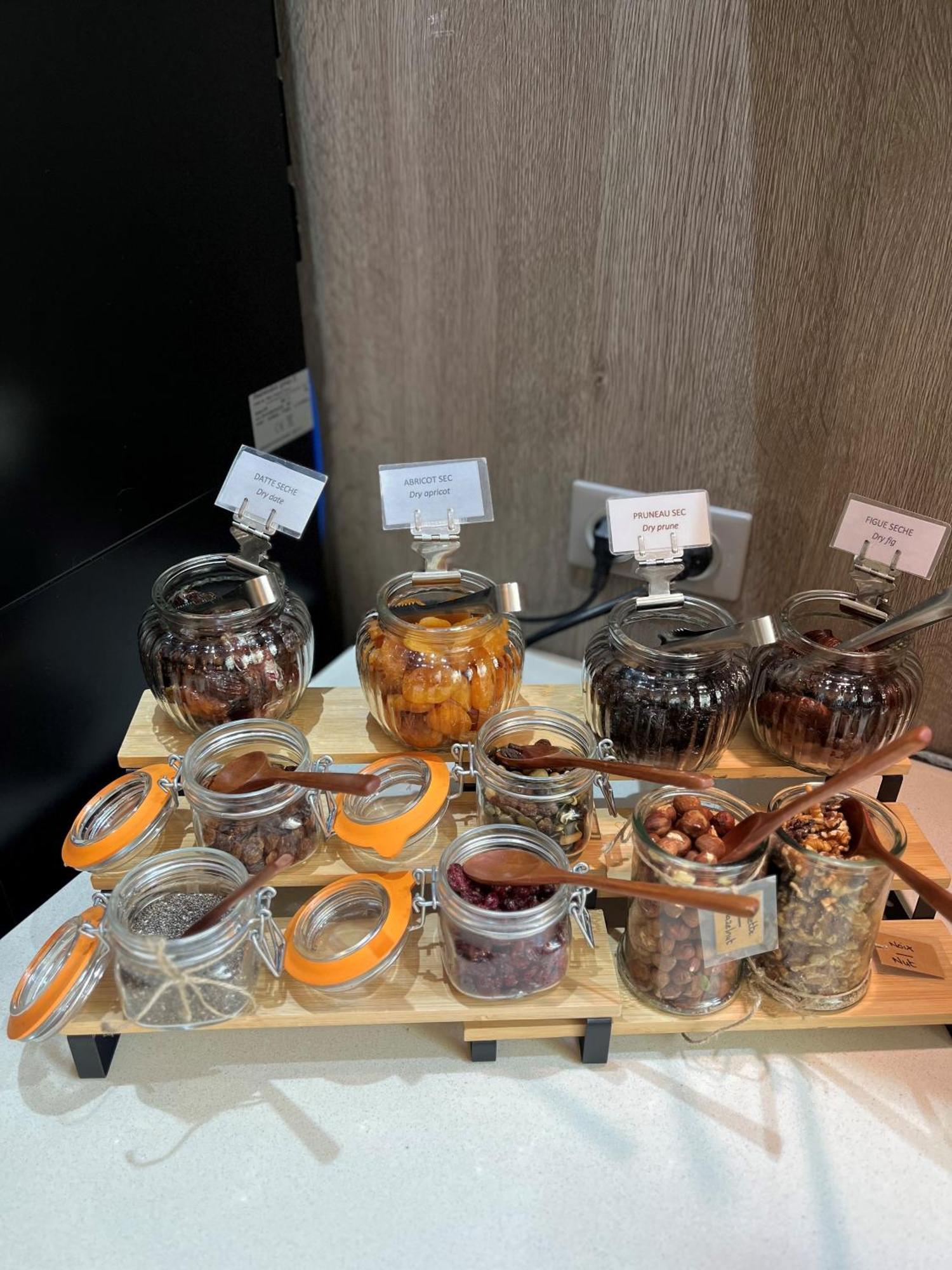 Western Seine West Hotel 3*