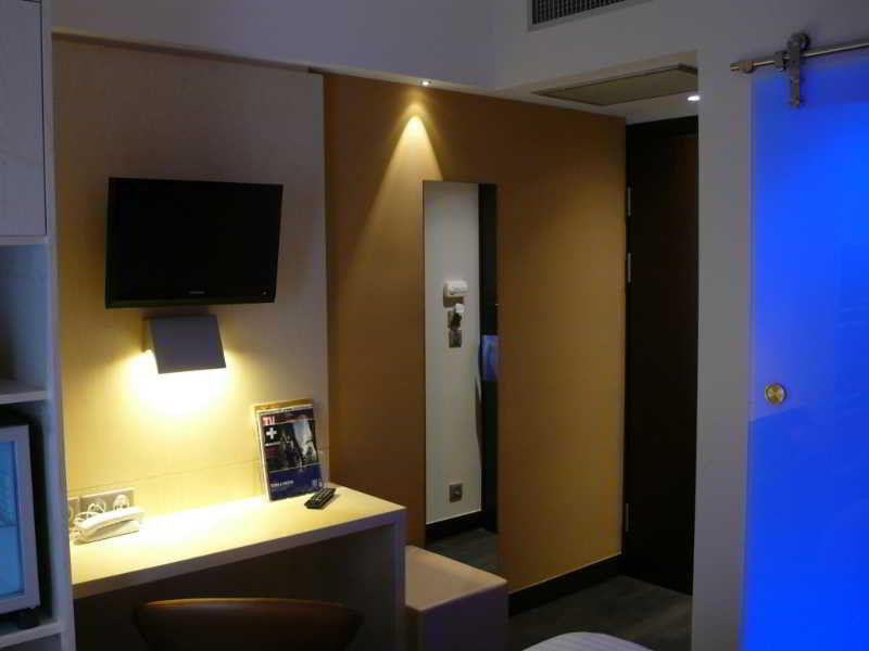 Western Seine West Hotel 3*